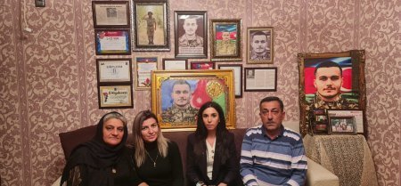 Türkiyə Azərbaycan Qardaşlıq İctimai Birliyi nümayəndələri ilə birlikdə İsmayıllı şəhidimiz Cəmil Məmmədlinin il dönümü ilə əlaqədar ailəsini evində ziyarət etdi