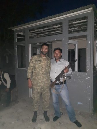 “Öz istəyi ilə hərbini seçən, iki döyüşdə ön sırada vuruşan və yaralı vəziyyətdə komandirini xilas edərkən şəhid olan qəhrəman Vətən oğlu”