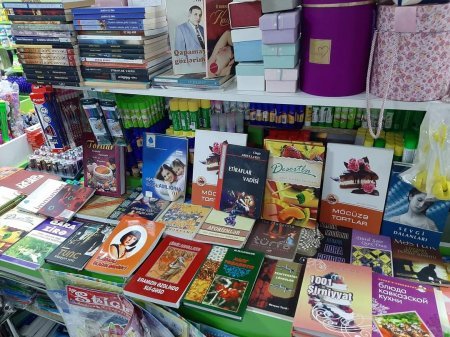 Kitabsevərlərə şad xəbər - endirim var