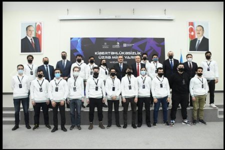 Kibertəhlükəsizlik üzrə milli yarışın qalibləri mükafatlandırılıb